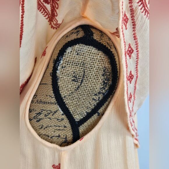 Free People Easy On The Eyes One Shoulder Embroidered Rayon Blouse Sz XS - Picture 7 of 11